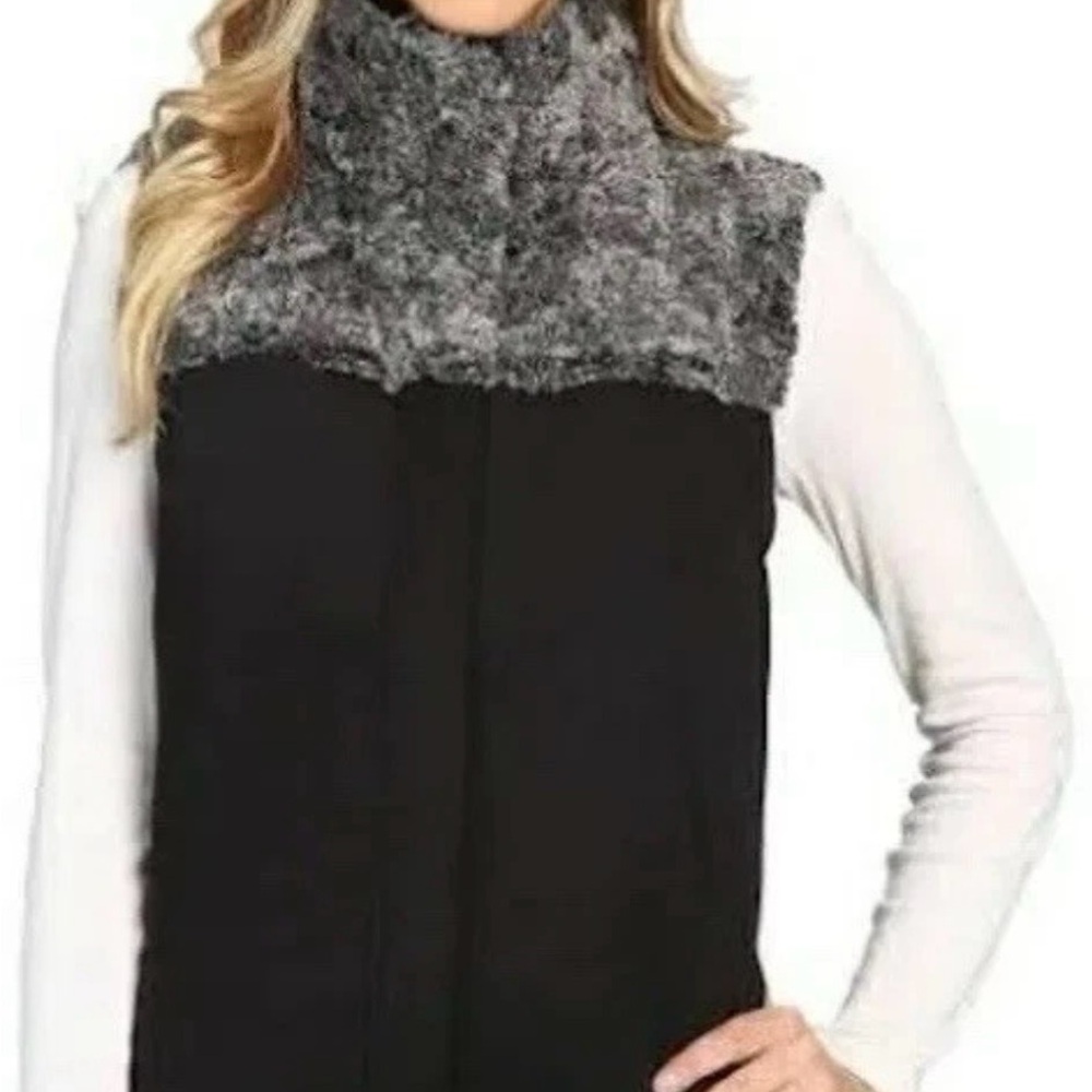 North Face -Size Small Faux Fur Trim Black Vest with Gray Collar